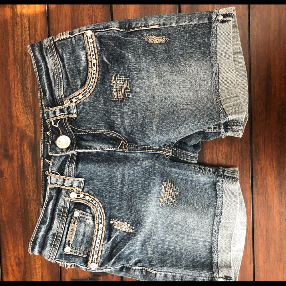 La idol shorts